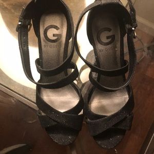 size 6.5 g by guess wedges